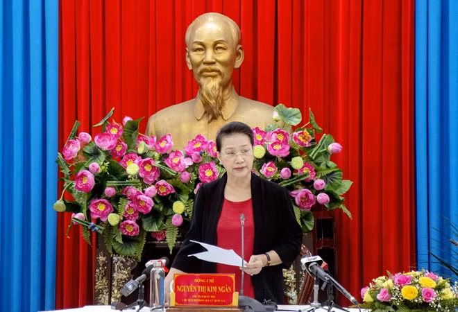 Chủ tịch Quốc hội Nguyễn Thị Kim Ngân phát biểu tại buổi làm việc với Ban Chỉ đạo công tác bầu cử tỉnh An Giang.