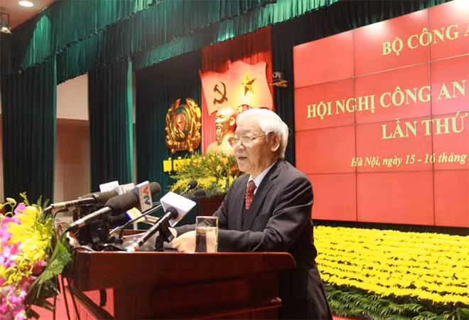 Đồng chí Nguyễn Phú Trọng phát biểu tại Hội nghị.