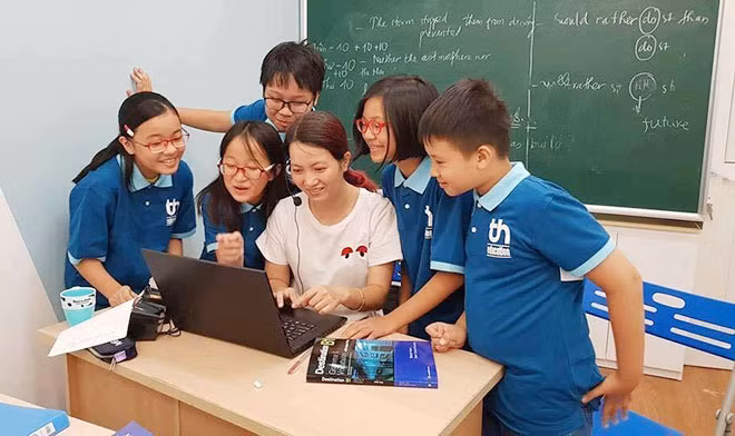 Đào tạo giáo viên theo “đặt hàng” của địa phương được kỳ vọng sẽ thu hút nhiều học sinh giỏi vào sư phạm. Ảnh minh họa.
