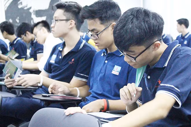 Nhiều ý kiến cho rằng, việc tỷ lệ học sinh giỏi trong nhà trường quá cao cũng là biểu hiện của bệnh thành tích. Ảnh minh họa.