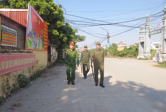Công an xã Duyên Thái tăng cường tuần tra kiểm soát địa bàn, ngăn ngừa tội phạm.