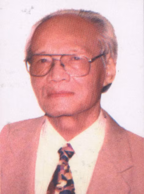 Nhà thơ Hoàng Yến (1922-2012). Nhà thơ Hoàng Yến (1922-2012).