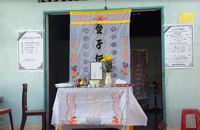 Người đàn ông thiệt thòi, nay chết đi cũng không kịp có di ảnh để thờ tự.