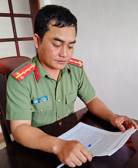 Đại úy Y Rin Mlô.