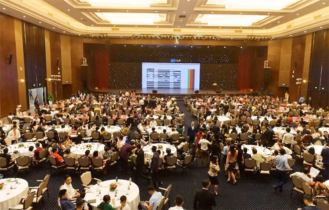 Lễ giới thiệu FLC Grand Hotel Halong đã thu hút 700 khách hàng, nhà đầu tư tham gia.