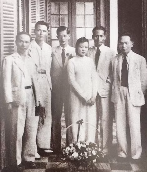 Lễ thành hôn của ông bà Phạm Văn Đồng - Phạm Thị Cúc (16-10-1946) - Tư liệu KMS