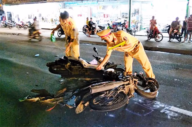 Hiện trường vụ tai nạn. Hiện trường vụ tai nạn.