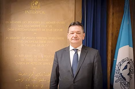 Người thua cuộc Alexander Prokopchuk.