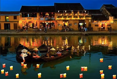 Hội An sẽ tổ chức chuỗi chương trình dạ hội “Hội An chào năm mới 2019”, trong đó du khách sẽ được chứng kiến pháo hoa nghệ thuật chào năm mới.