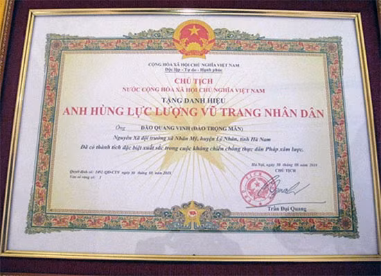 Danh hiệu Anh hùng LLVTND của Chủ tịch nước trao tặng.