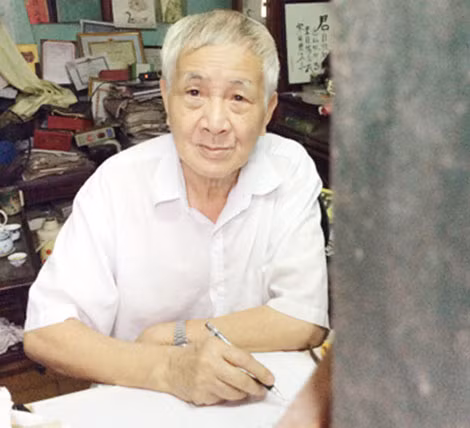 Nhà thơ Ngô Văn Phú.