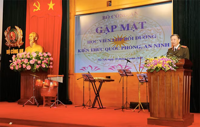 Bộ trưởng Tô Lâm phát biểu tại buổi gặp mặt. Bộ trưởng Tô Lâm phát biểu tại buổi gặp mặt.