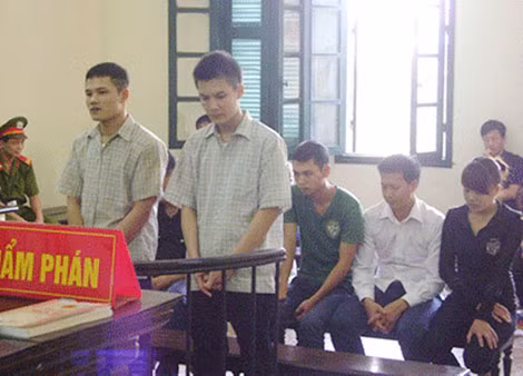 Chỉ vì bị lấy nhầm điếu thuốc, đối tượng Đỗ Văn Hải và Nguyễn Văn Thắng đã gây tội giết người.