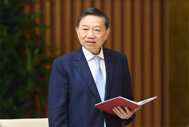 Bộ trưởng Bộ Công an Tô Lâm cho rằng Chính phủ điện tử rất cần thiết và quan trọng trong việc phòng chống tội phạm.
