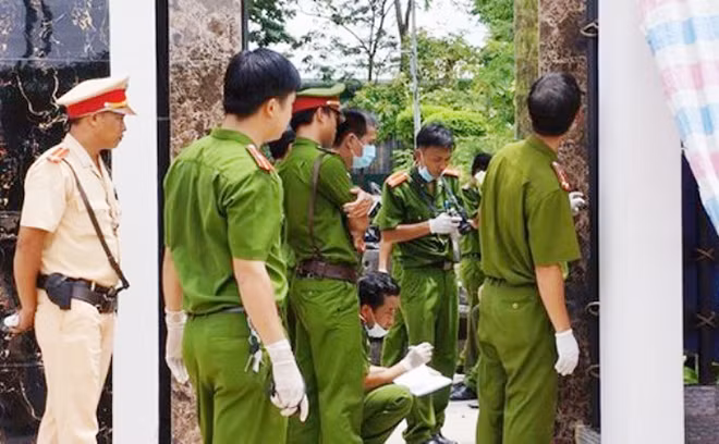 Công an Bắc Giang khám nghiệm vụ án giết người.