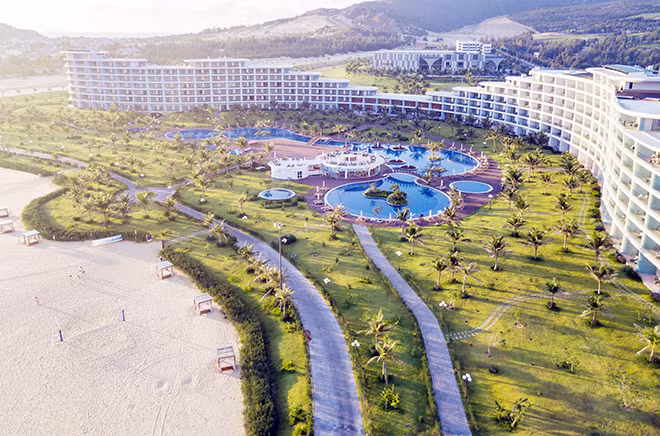 Hiện đã có hàng chục ngàn căn hộ condotel được các chủ đầu tư bán ra thị trường.
