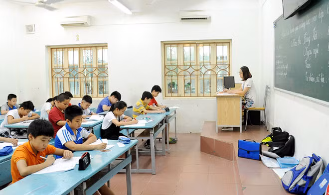 Học sinh dự kiểm tra đánh giá năng lực tại Trường THCS Đoàn Thị Điểm (Hà Nội).