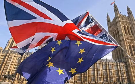 Trong khi lãnh đạo các thành viên còn lại của EU luôn thúc giục Anh phải tiến hành thủ tục Brexit càng sớm càng tốt, bà Merkel chấp nhận cho nước Anh trì hoãn.