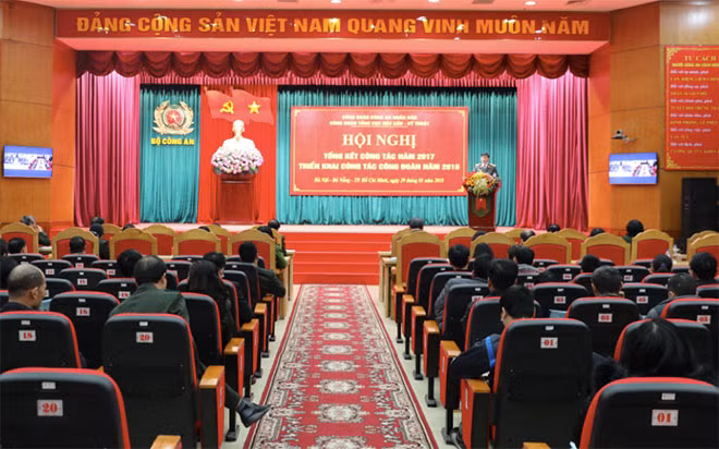 Toàn cảnh Hội nghị. Toàn cảnh Hội nghị.