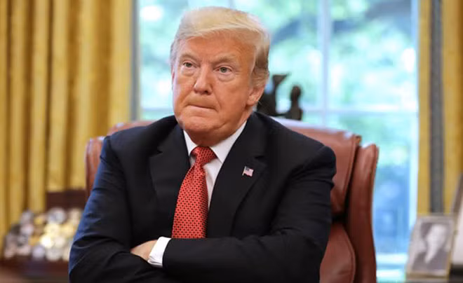 Tổng thống Donald Trump trong cuộc trả lời phỏng vấn. Tổng thống Donald Trump trong cuộc trả lời phỏng vấn.