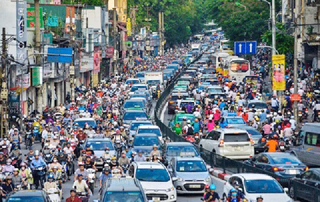 Hà Nội tiếp tục tìm các giải pháp nhằm giảm thiểu ùn tắc giao thông.