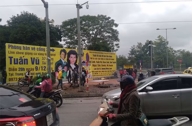 Khu vực gần nơi xảy ra sự việc. Khu vực gần nơi xảy ra sự việc.