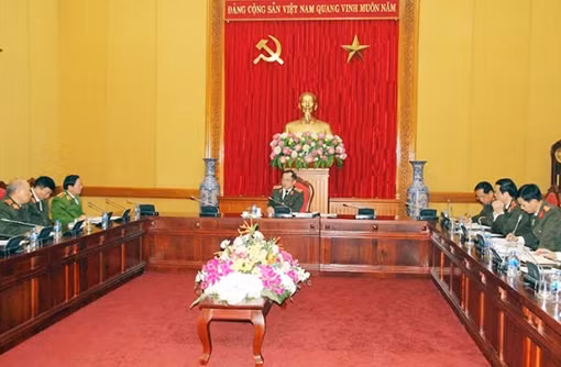 Có nên kéo dài thời gian làm việc đối với giảng viên là Giáo sư, Phó Giáo sư và Tiến sĩ? ảnh 3