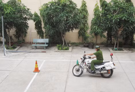 Thường xuyên luyện tập phục vụ công tác.