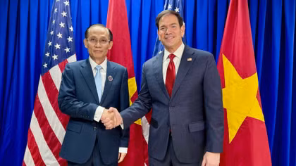 Bộ trưởng Ngoại giao Lê Hoài Trung gặp Ngoại trưởng Hoa Kỳ Marco Rubio