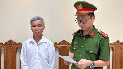 Phú Thọ: Khởi tố 2 cựu cán bộ xã tự ý bán đất, trụ sở công