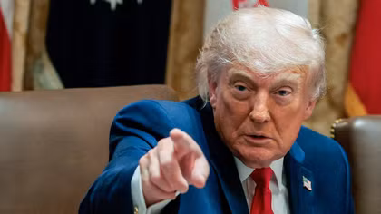 Tổng thống Trump cân nhắc gia hạn thỏa thuận ngừng bắn với Iran