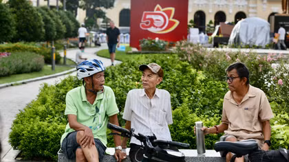 Nhịp sống yên bình trên thành phố mang tên Bác