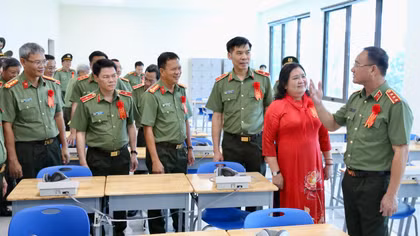 Công bố quyết định thành lập Trường Văn hóa Công an nhân dân IV