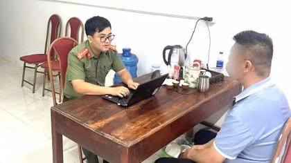 Tuyên truyền, giáo dục về hành vi tương tác với tài khoản phản động