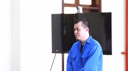 Phạt 18 năm tù đối tượng dùng súng nhựa cướp tiệm vàng