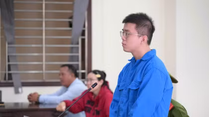 Sát hại chủ quán cà phê chỉ vì đôi bông tai, chiếc ĐTDĐ và 32 ngàn đồng.