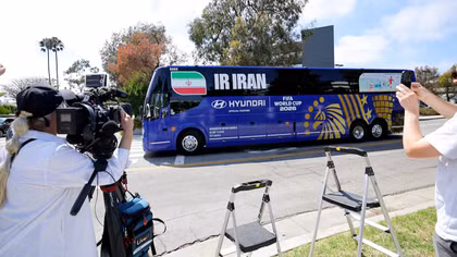 Đội tuyển Iran đặt chân đến Los Angeles dự World Cup