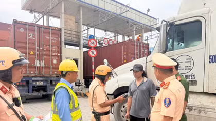 Xử lý gần 22.000 trường hợp vi phạm nồng độ cồn, ma túy 