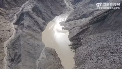 Báo động đỏ về nguy cơ vỡ “bom nước” sau thảm họa ở Nepal
