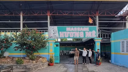 “Bật đèn xanh” cho nhân viên bán dâm thu lợi bất chính 