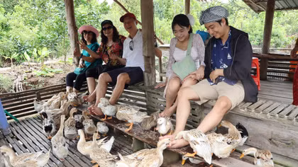Du lịch miền Tây hút khách trong những ngày nghỉ lễ