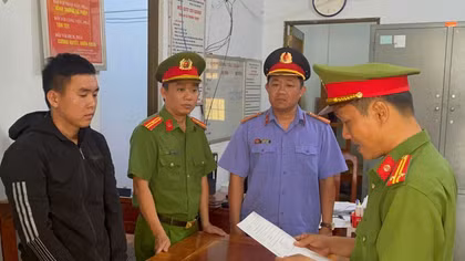 Bắt tạm giam thủ kho tham ô tài sản của doanh nghiệp
