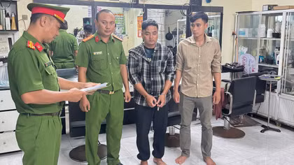 Khởi tố nhóm đối tượng bắt người trái pháp luật để đòi nợ