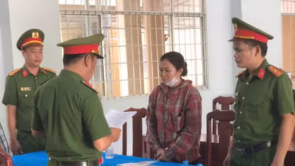 Lừa vay tiền đáo hạn ngân hàng, chiếm đoạt hơn 18 tỷ đồng