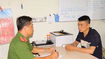 Tạm giữ hình sự đối tượng chém người thi hành công vụ