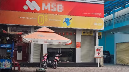 Tạm giữ bảo vệ ngân hàng dùng dây xích đánh đồng nghiệp 