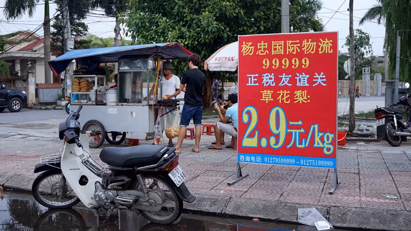 Biển hiệu tiếng Trung, phố Tàu, Từ Sơn, Đồng Kỵ, Phù Khê, Bắc Ninh