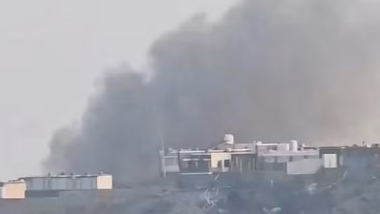 Houthi phóng tên lửa vào khu phức hợp dinh Tổng thống Yemen