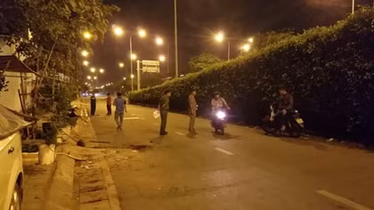 Sau cuộc nhậu, 2 nhóm bốc xếp đánh nhau, 2 người trọng thương