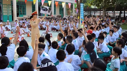 Cách làm hay để tuyên truyền, phổ biến Luật Giao thông đường bộ